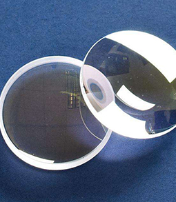 激光切割机的聚焦镜应该怎样去选择？